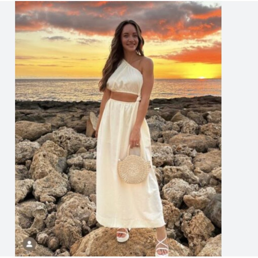🥭 FARM Rio One-Shoulder Cutout Maxi Dress